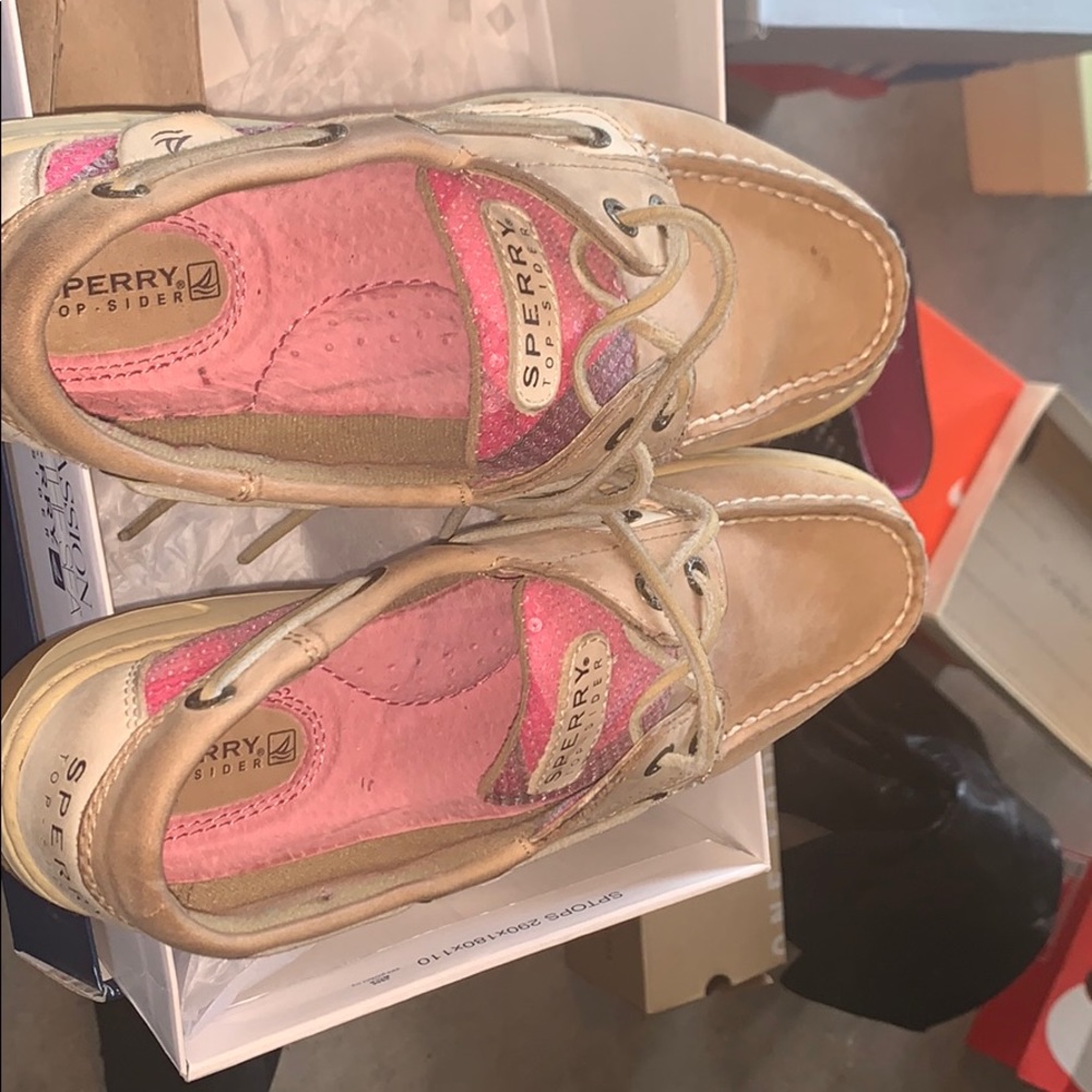 Women’s 6.5 sperry top sider ( Pre-Worn) - Picture 3 of 5
